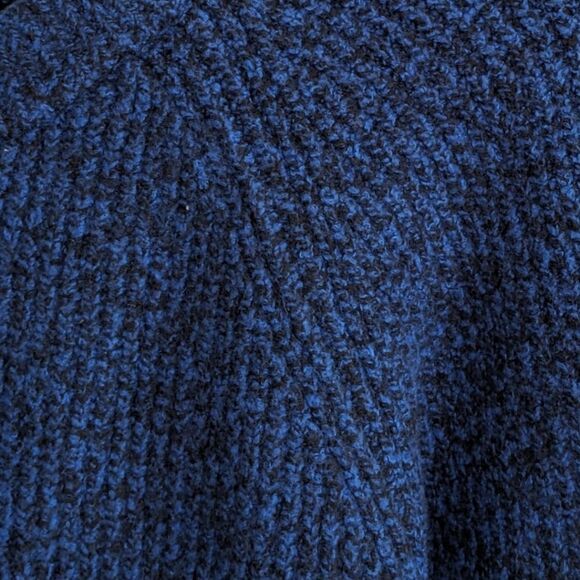 Abercrombie & Fitch Women's Soft A&F Sweater Crew Neck Pullover Blue Size XS NWT - Picture 5 of 6